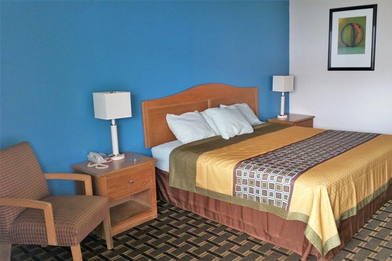 Americas Best Value Inn Elizabethtown Esterno foto